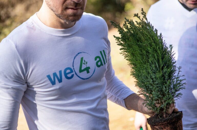 Η We4All με τη FIX Hellas ομορφαίνουν τις γειτονιές της Ελλάδας