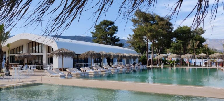 Το νέο ξενοδοχείο Isla Brown Corinthia υπόσχεται μία αξέχαστη εμπερία, με τη βοήθεια των DBD Athens και Υδάτωρ