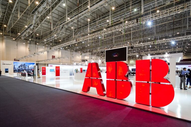 Η ABB συμμετέχει στην έκθεση Xenia 2022, κάνοντας “check-in” στο ψηφιακό ξενοδοχείο του μέλλοντος