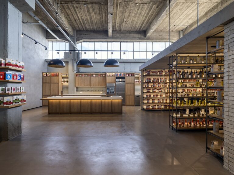 NNT Studio converts former warehouse in Mandra, Attica into contemporary SHOWKITCHEN space