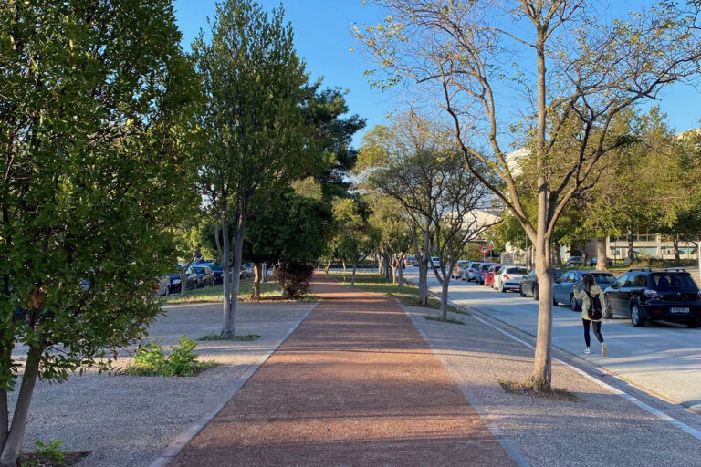 ΚΕΒΕ: Αναπλάσεις υπαίθριων αστικών χώρων και αθλητικών εγκαταστάσεων με σύγχρονα υλικά δόμησης