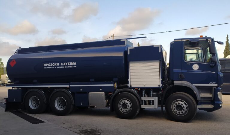 ERGOTRAK – DAF: Εξόπλισαν το στόλο του Γενικού Επιτελείου Ναυτικού, με ένα υψηλών προδιαγραφών βυτιοφόρο όχημα μεταφοράς καυσίμων