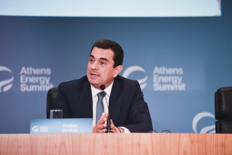 Κώστας Σκρέκας: «Στόχος το 2030, το 80% της ενέργειας της Ελλάδας να προέρχεται από ΑΠΕ»