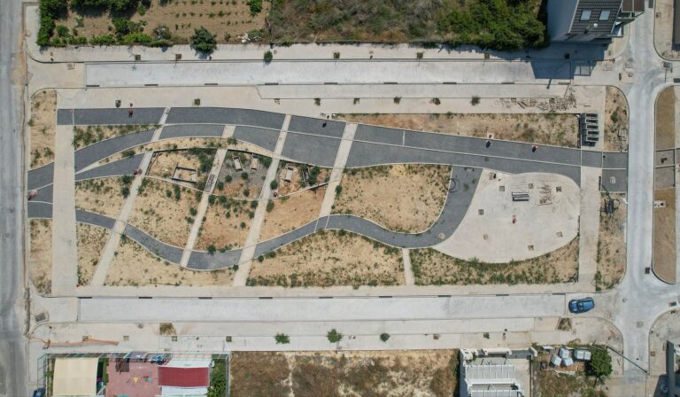 Ηράκλειο Κρήτης: Συνεχίζεται η μεγάλη παρέμβαση ανάπλασης στο Πάρκο Ερυθραίας στις Μεσαμπελιές