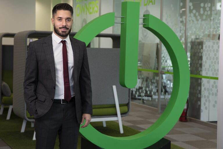 Χρήστος Ρώσσης (Schneider Electric): Ζωτικής σημασίας για μια επιχείρηση, η βελτίωση της απόδοσης και της λειτουργίας των data centers