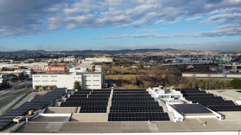 ΑΕΝΑΟΣ: Εγκατάσταση φωτοβολταϊκού με net metering στις εγκαταστάσεις της MINERVA