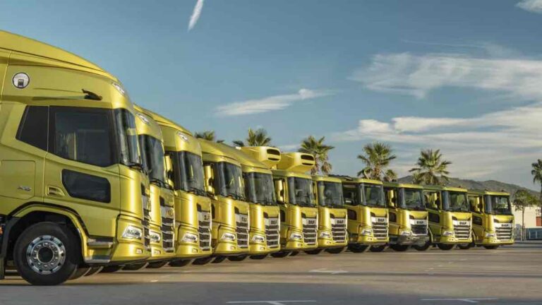 DAF Roadshow 2024: Γνωρίστε τα βραβευμένα φορτηγά, οδηγήστε τα, απολαύστε τη φιλοξενία της ERGOTRAK και κερδίστε μοναδικά δώρα