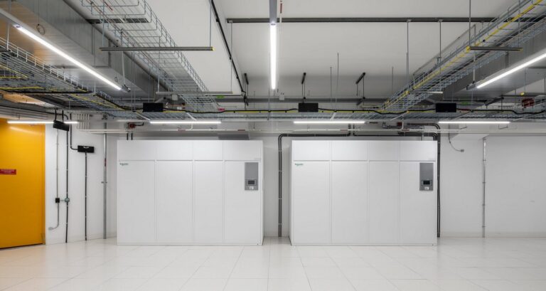 Digital Realty και Schneider Electric: Συνεργασία για την υλοποίηση προγράμματος κυκλικής οικονομίας στα Data Centers