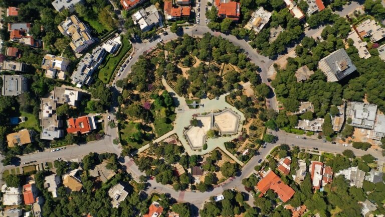 Premier-Realty Greece: Ποιες περιοχές στα βόρεια προάστια έχουν την υψηλότερη τιμή ανά τ.μ. και ποιες τη χαμηλότερη