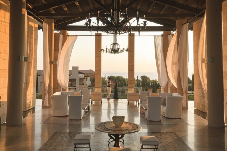 Η Costa Navarino υποδέχεται τη νέα σεζόν με εμπειρίες από την ομηρική αφήγηση και τη Μεσσηνιακή κληρονομιά