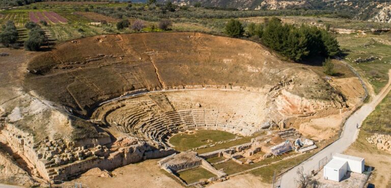 Κόρινθος: Εγκρίθηκε η αποκατάσταση και ανάδειξη του Αρχαίου Θεάτρου Σικυώνας