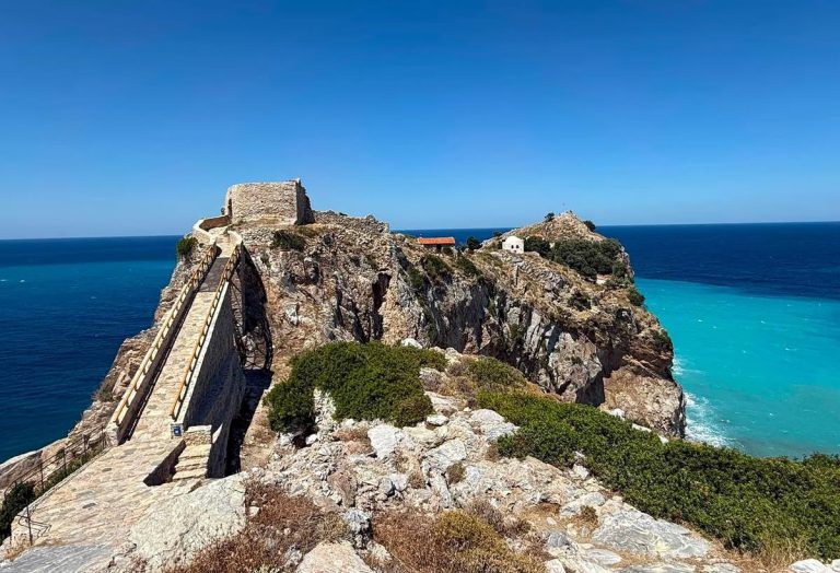 Σύμβαση για την προστασία και ανάδειξη του Κάστρου και των μεταβυζαντινών ναών της Σκιάθου