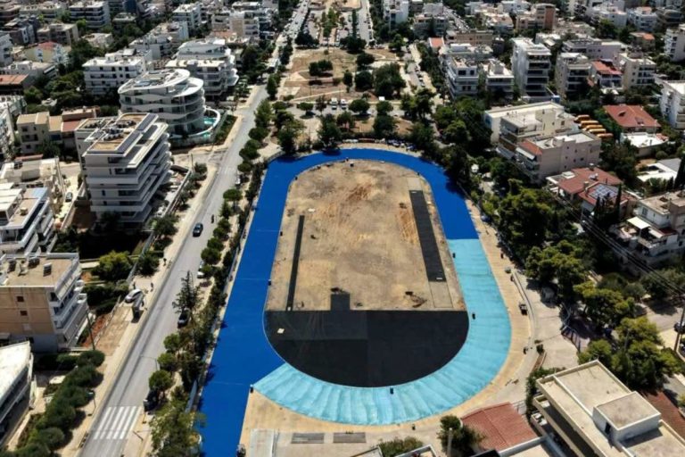 Γλυφάδα: Αλλάζει ο «ιστορικός» στίβος στο 6ο Δημοτικό Στάδιο, στη Ζέρβα
