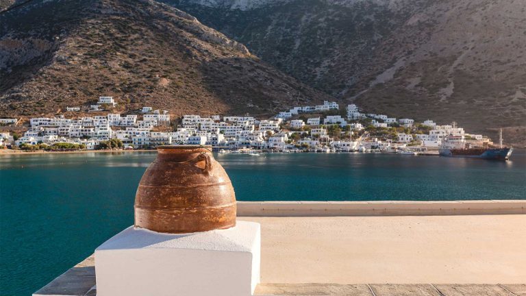 Αυξημένες 15,4% οι ταξιδιωτικές αφίξεις στην Ελλάδα για το πρώτο εξάμηνο – Στο +14,8% οι εισπράξεις