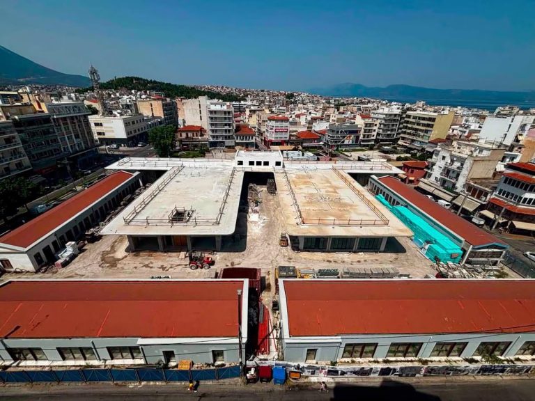 Προχωράει το έργο ανακατασκευής της δημοτικής αγοράς Χαλκίδας